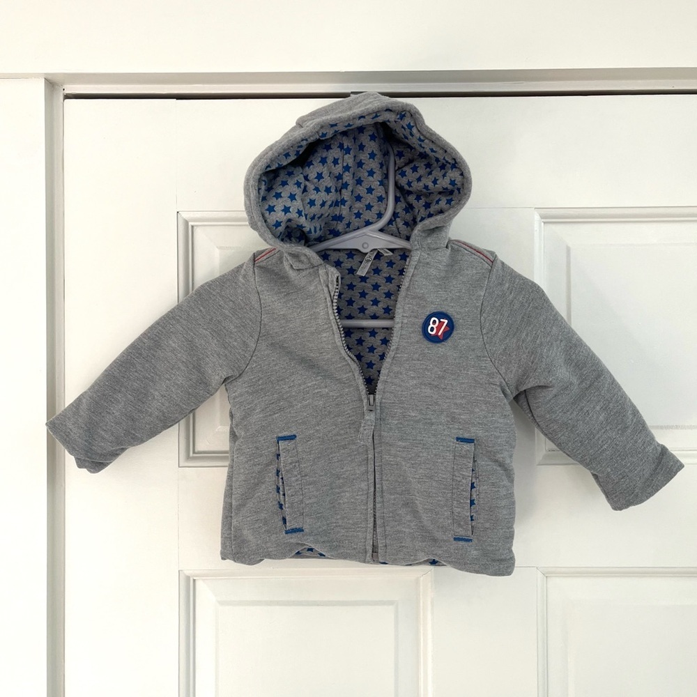 Orchestra bebe Zip up Soft Jersey Material Coat Size 3 months Gray with Stars